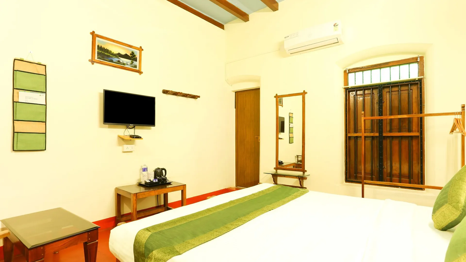 Treebo Green Aura Alappuzha